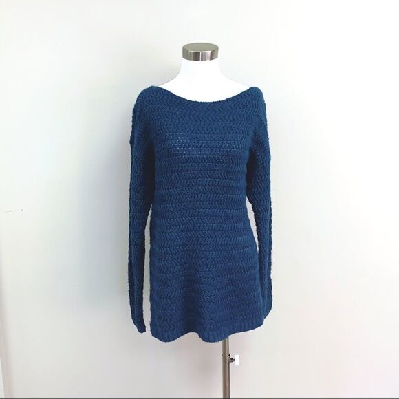 Lord & Taylor oversized knit sweater - Picture 4 of 6